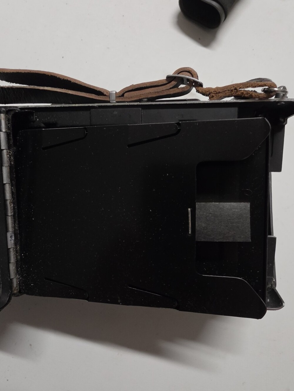 Vintage Polaroid Automatic 100 Land Camera Carry Case, Flash, Etc. NOT TESTED! - Picture 9 of 10